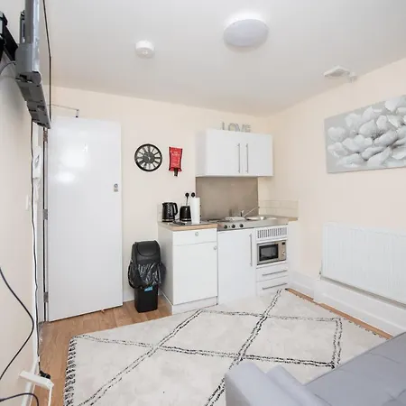Modern Studio Apartments In Castle St Southampton Exterior foto