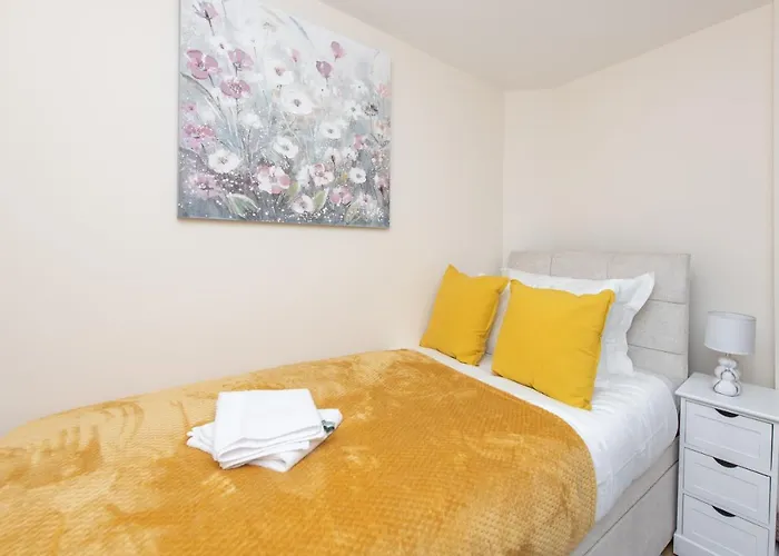 Modern Studio Apartments In Castle St